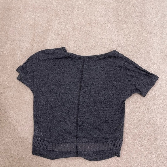 Girls old Navy oversized sheer t-shirt - Picture 2 of 2